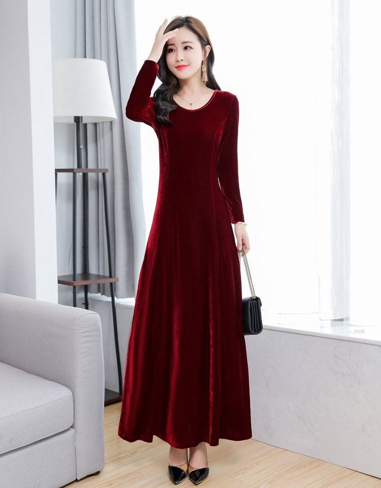 Velvet-Elegant-Aline-Round-Neck-Gown-19.jpg