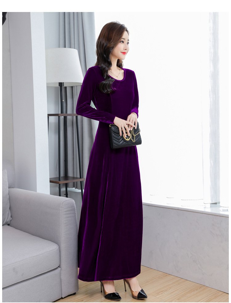 Velvet-Elegant-Aline-Round-Neck-Gown-28.jpg